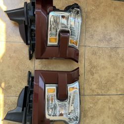 Ford F150 2015-17 Headlights / Fender 