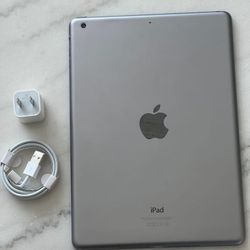 iPad Air,  2nd Generation,  iCloud Unlocked,   Wi-Fi  Internet Access  , Excellent Condition Like New