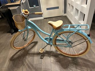 26 inch Huffy Nel Lusso 26" Beach Cruiser - Light Blue
