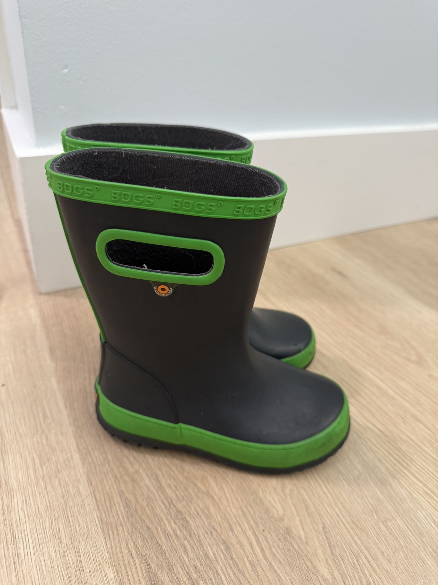 Kids Bogs Boots Size 10