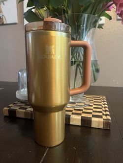 Stanley Quencher H2.O Tumbler