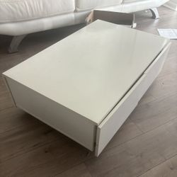 White Glossy Coffee Table 