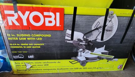 Sliding Compound Saw