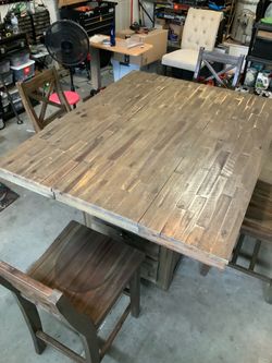 Kitchen table