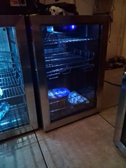 2 Mini Fridges
EdgeStar BWC91SS 17-in W 80-Can Capacity stainlesess steel;