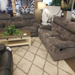 SOFA AND LOVESEAT RECLINING 