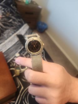 Vintage 13 watches. All different silver, some gold and diamond.