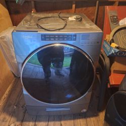 Whirlpool Washer And Dryer