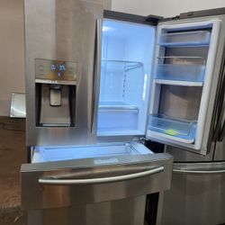 REFRIGERATOR SAMSUNG STAINLESS STEEL WITH SHOSE CASE 
