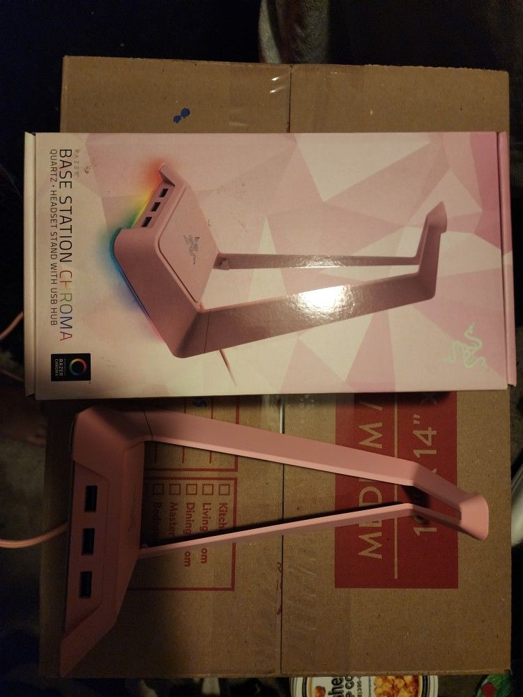 Base Station Chroma Quartz (RAZOR GAMING)
