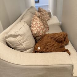 Beautiful Sofa!! $80