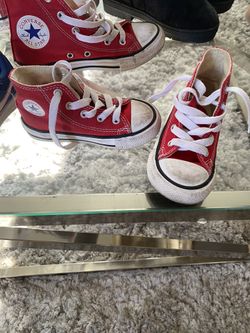 Convers toddler size 7