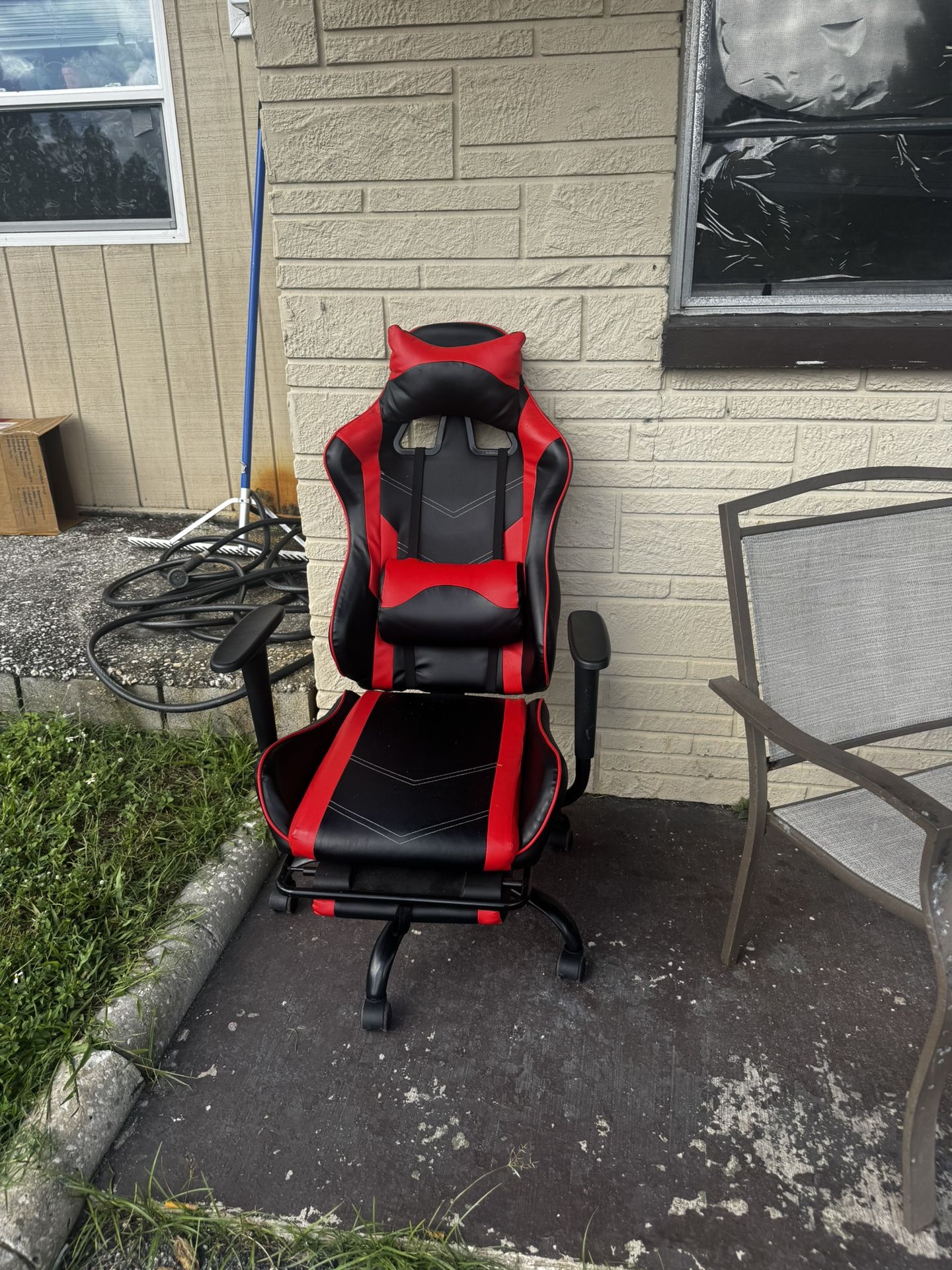 Gaming chair
