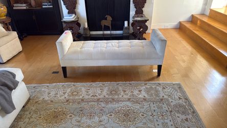 Off-white ottoman