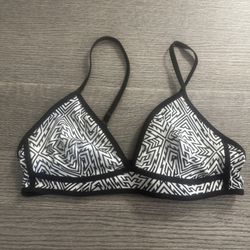 Nicole Miller Triangle Bikini Top Size 36 XL Black White Adjustable Straps