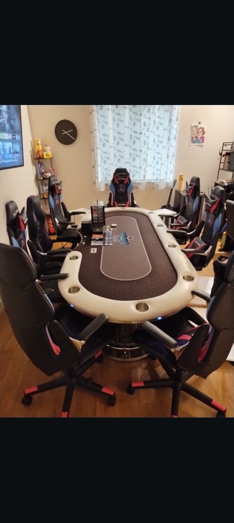 Custom Poker Table Chairs And Chips