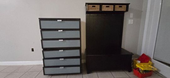 Amour and Dresser