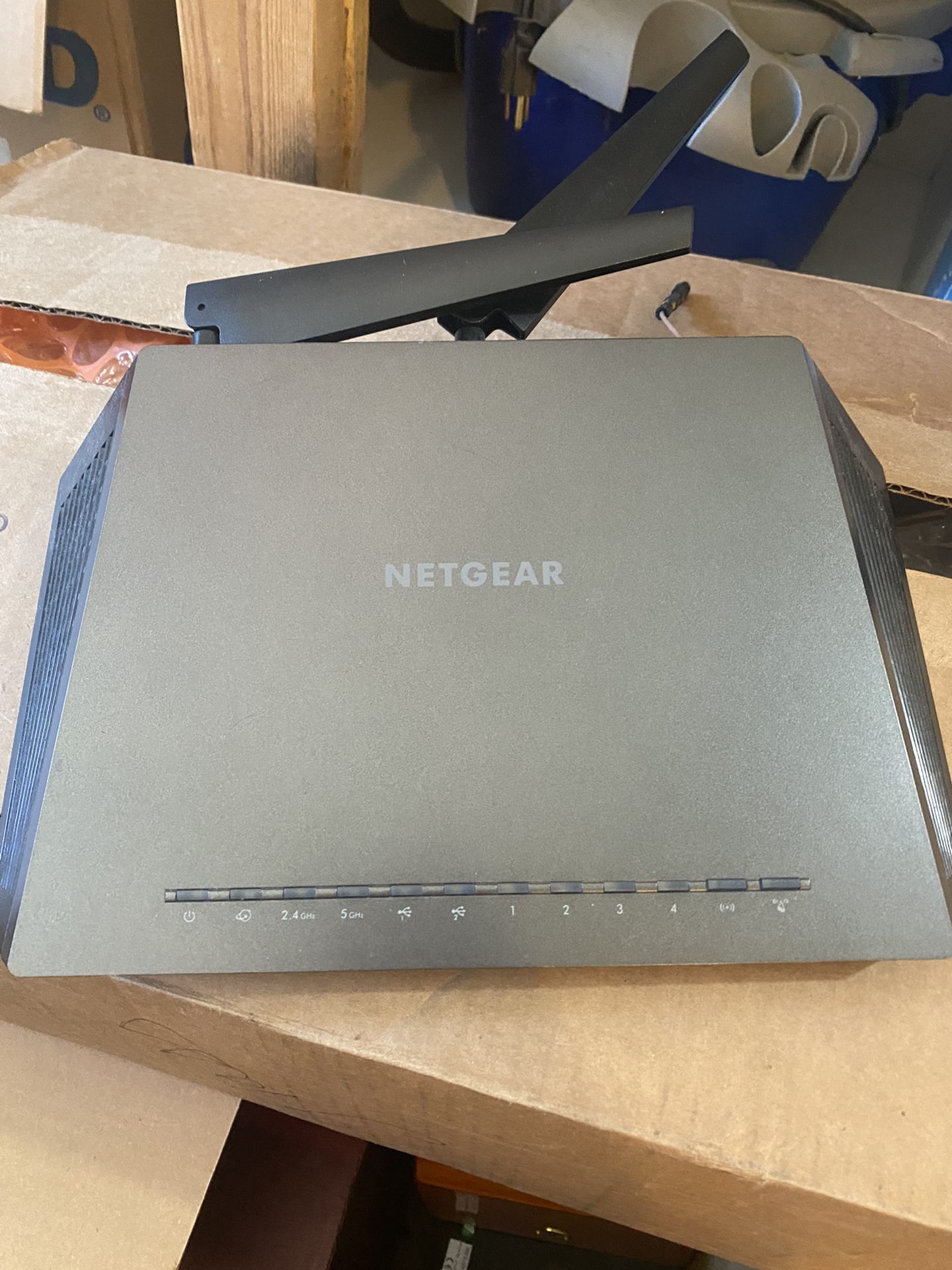 Netgear Nighthawk Model R 7000