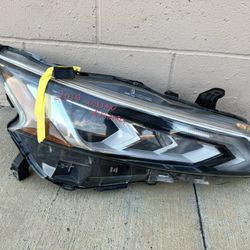 2019 - 2022 NISSAN ALTIMA RH PASSENGER HEADLIGHT OEM