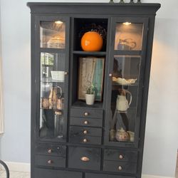 China Hutch - Matte Black 