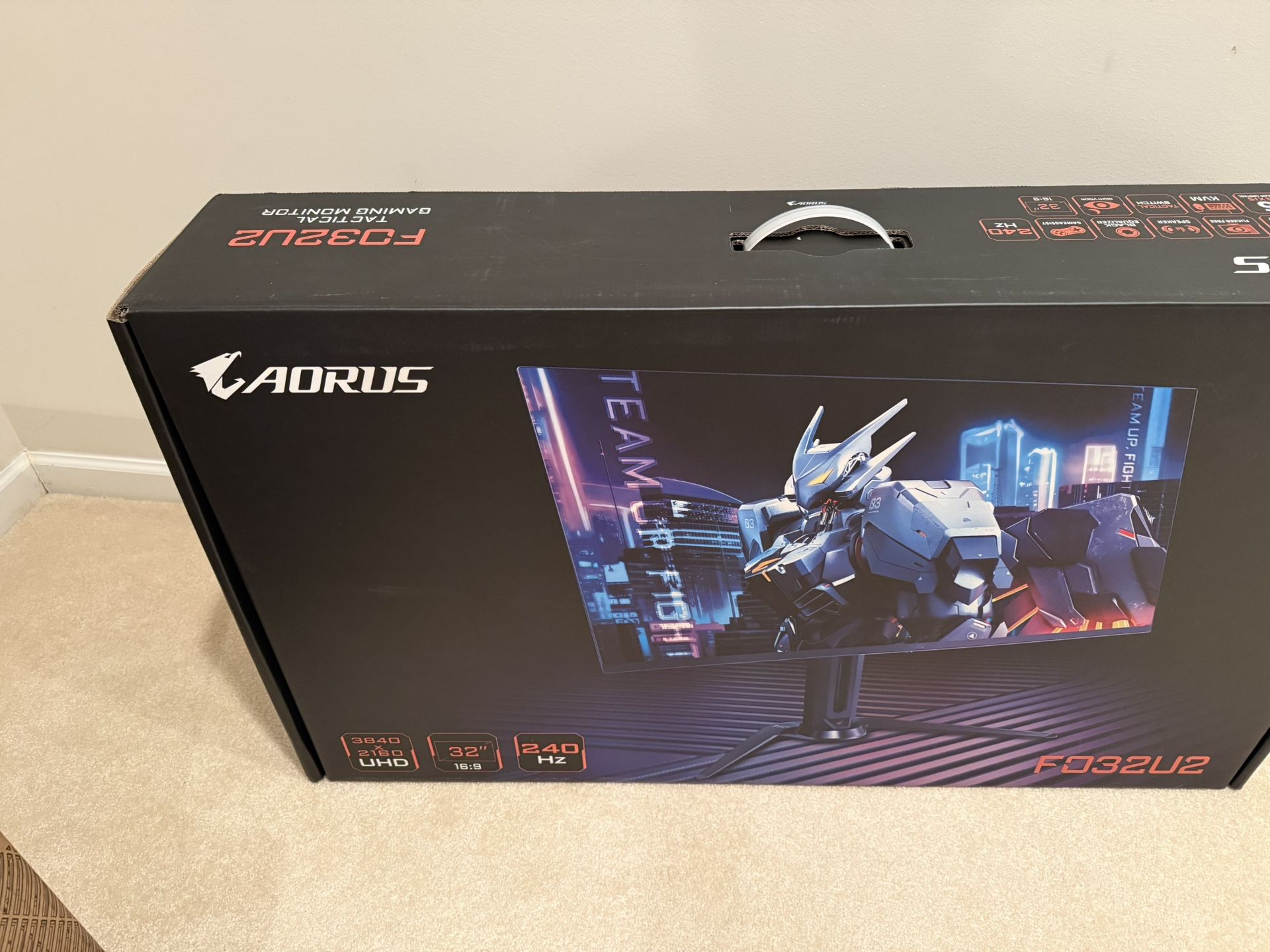 GIGABYTE - AORUS FO32U2 - 32" QD OLED Gaming Monitor
