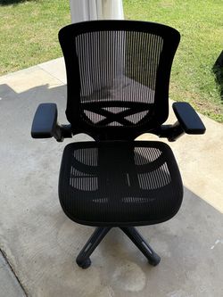 Metrex Office desk chair