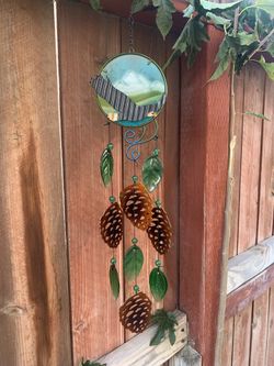 Eagle Hanging 