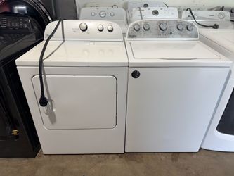 Whirlpool washer and dryer set large Capacity