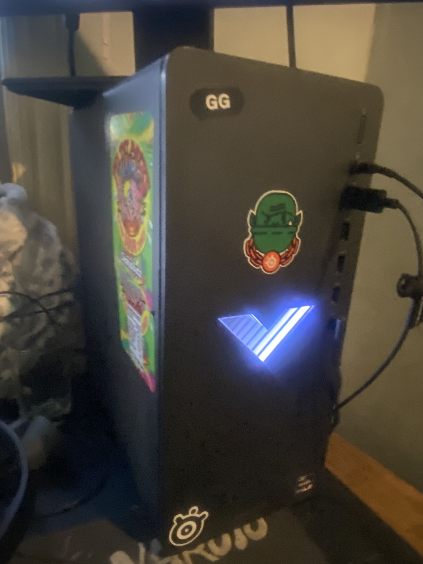 HP VICTUS RYZEN 5 5600 RTX 3050