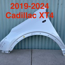 2019-2024 Cadillac XT4 Driver Side Fender Oem