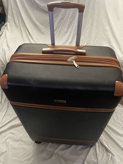 Checked Luggage XL Size 33”