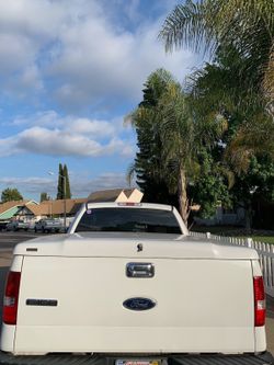 2004 Ford F-150 Lariat