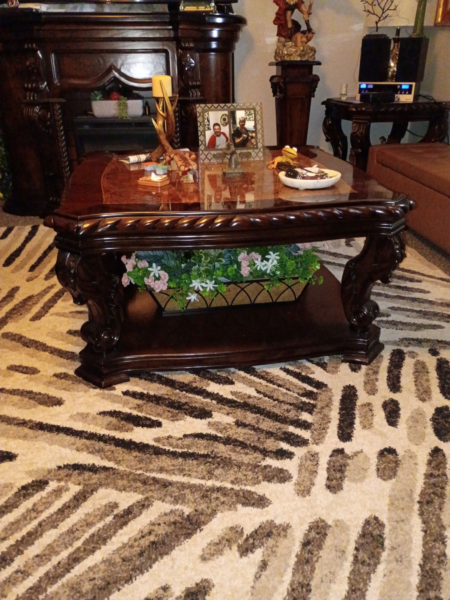 beautiful wooden coffee table
