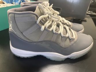 Jordan 11 Cool Grey size 9
