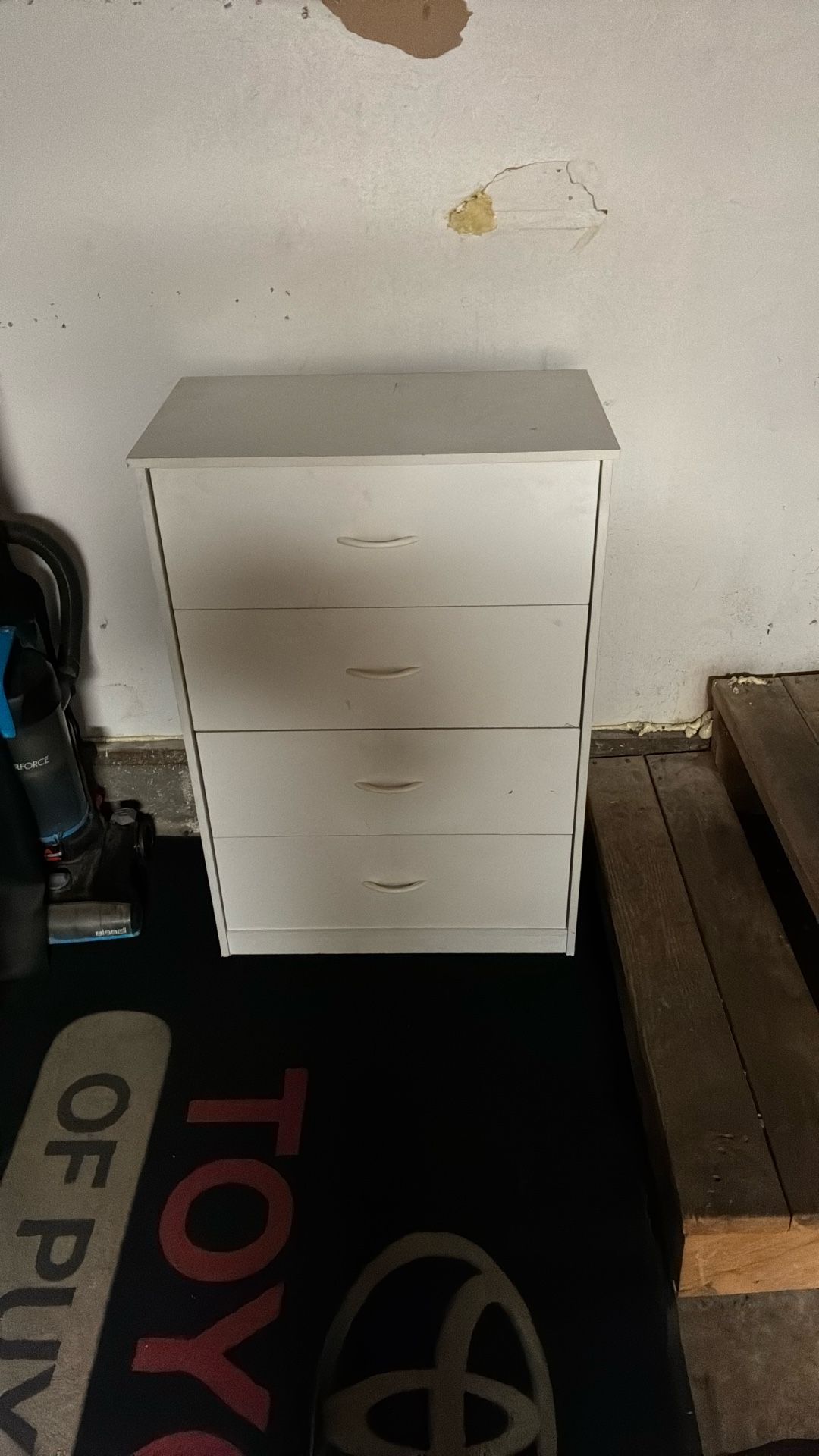Ex’s Dresser!