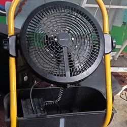 Geek Aire Rechargeable Fan