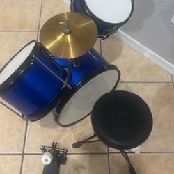 Kid Drum Set Still In Great Condition 