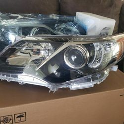 Toyota Camry Headlights 