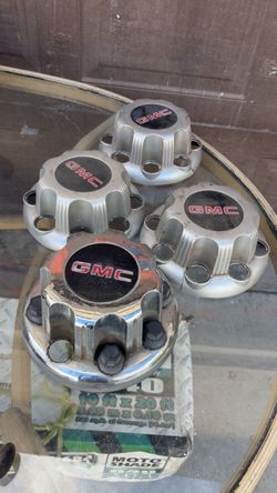 GMC 8lug center caps