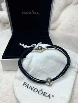 Pandora NEW gift set- bracelet & ❄️ charm, box & pouch! All authentic!!!