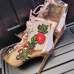 High Heels Woman's Size 8 And 8.5