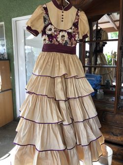 Escaramuza Dress