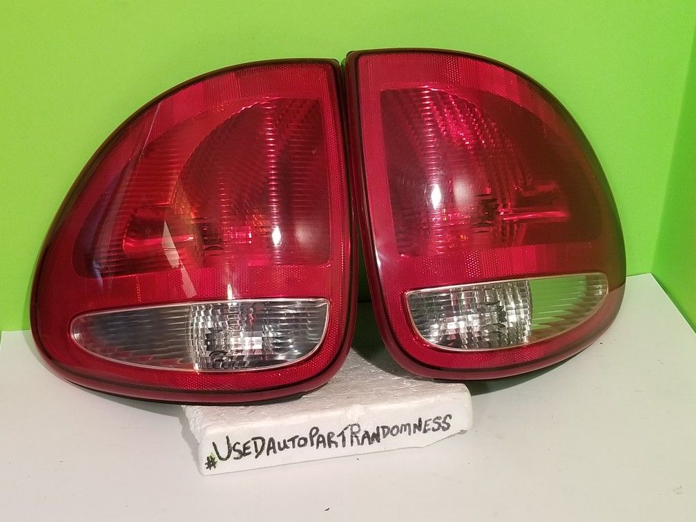 01 02 03 PARTS 04 05 06 Dodge Grand CARAVAN 07 Hood DVD Rim Headlights Taillights