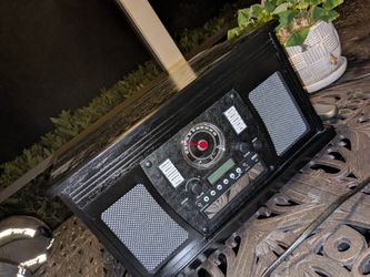Victrola 8 In 1 Record (Vinyl Player) $75