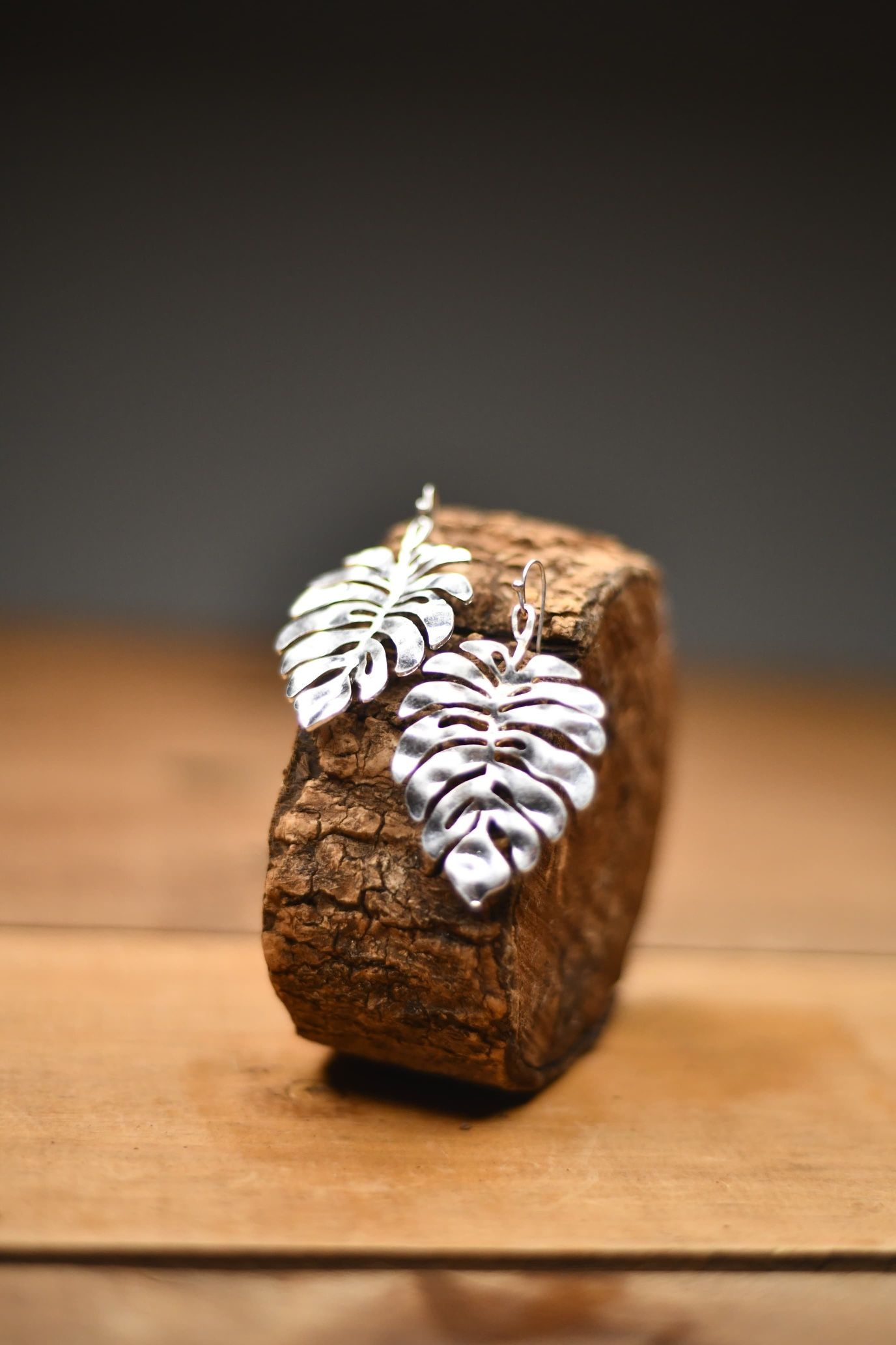 Leaf Earring , Monstera Leaf