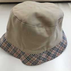 Burberry Check Hat