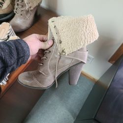 Ladies Boots Size 9