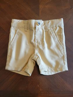 Cat & Jack 12m Tan Shorts