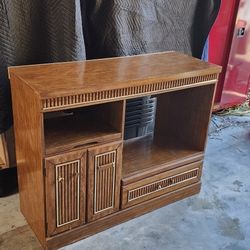 Vintage 80s Media Console / TV Stand - Perfect for Refinishing!