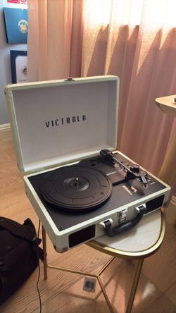 Victrola vinyl recorder